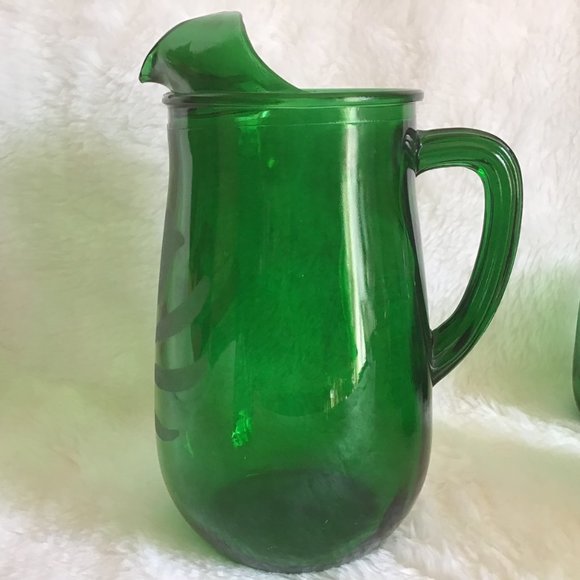 Rare Vintage Green Glass Etched Tulip Pitcher Set  with  5 Tumblers / Glasses - Picture 8 of 13